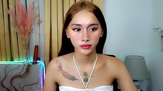 Snapshot of Fuuk_sexdOll69 chatting on June 2, 2026, 2:24 am Fuuk sexdOll69 online show from June 2, 2026, 2:24 am