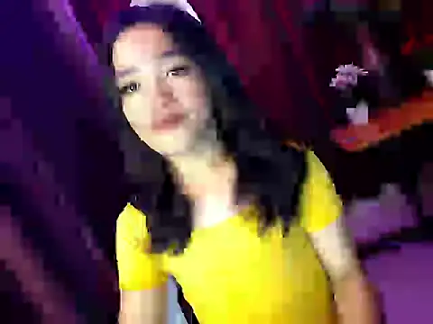 ruffa madisson online show from April 28, 2026, 2:27 am