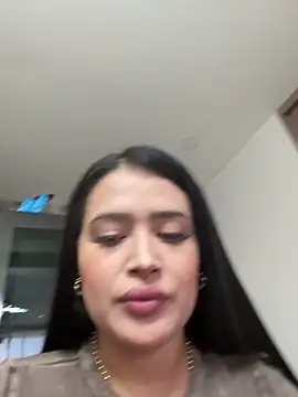 Sara fun online show from February 19, 2025, 4:55 pm