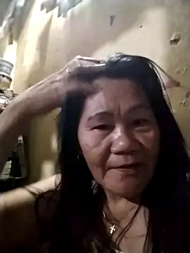 MARIPOSAPINAY online show from April 22, 2026, 12:50 pm