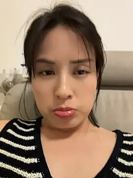 Faye-baby online show from May 23, 2026, 3:49 pm