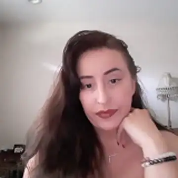 Snapshot of Honey7569 chatting on April 16, 2026, 6:19 pm Honey7569 online show from April 16, 2026, 6:19 pm