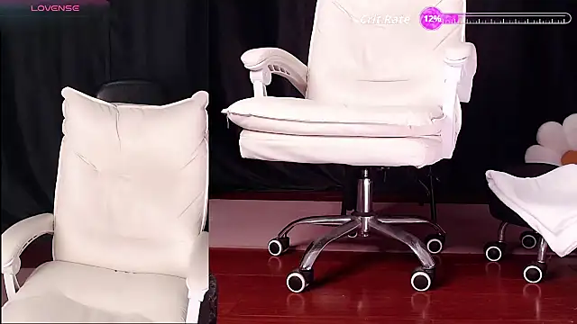 Sexyxiaomao online show from May 18, 2026, 5:52 pm