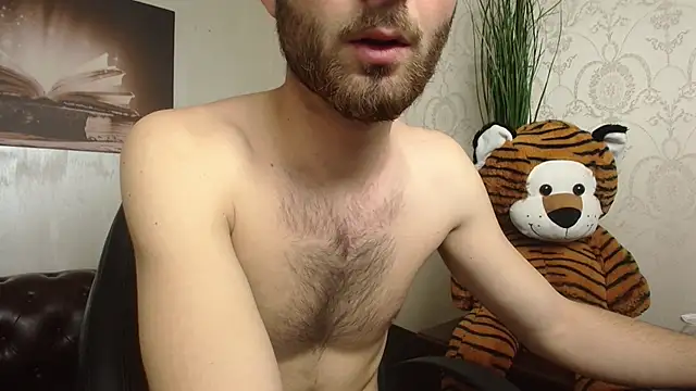 KyloEast online show from April 22, 2026, 4:37 am