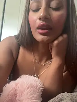 Snapshot of sexyasianpersuation chatting on April 16, 2026, 5:14 pm sexyasianpersuation online show from April 16, 2026, 5:14 pm