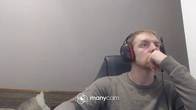 Milkyman7 online show from February 14, 2026, 9:33 pm