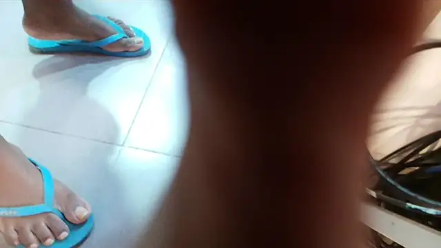 Cherry Vixen  online show from May 6, 2026, 6:24 pm