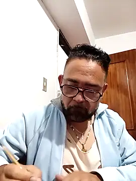 CarlossexVen online show from April 23, 2026, 4:35 am