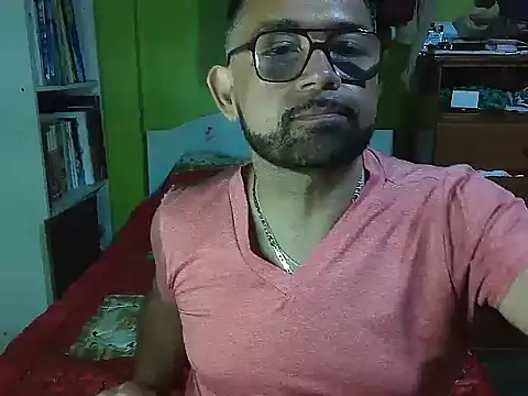 CarlossexVen online show from May 9, 2026, 12:27 am