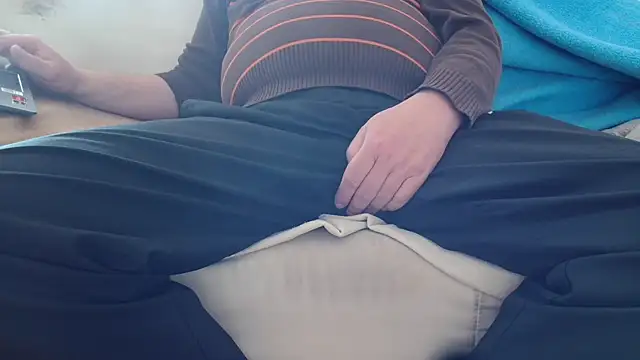 Germanandy71 online show from April 17, 2026, 11:46 am