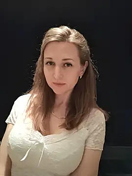 Snapshot of irresistibelle chatting on July 2, 2026, 6:58 pm irresistibelle online show from July 2, 2026, 6:58 pm