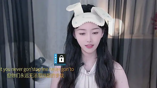 xinxin-cat online show from April 19, 2026, 3:00 pm