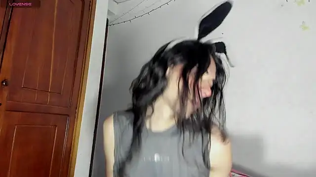melany filly online show from May 11, 2026, 10:43 am