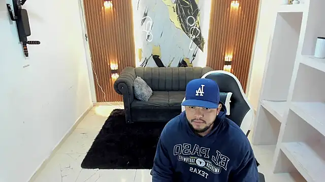 anthony hott online show from May 27, 2026, 5:04 am