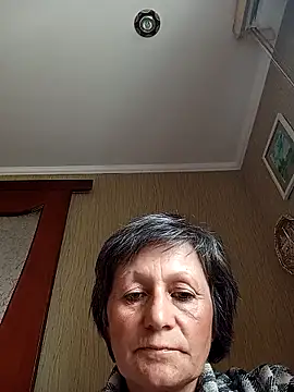 LizaAdamova online show from April 18, 2026, 12:31 pm