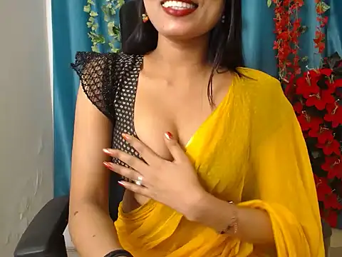 Snapshot of Naughtyy_Ranii01 chatting on May 14, 2026, 7:42 pm Naughtyy Ranii01 online show from May 14, 2026, 7:42 pm