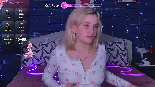 Snapshot of Crystal__Jull chatting on May 2, 2026, 12:15 am Crystal Jull online show from May 2, 2026, 12:15 am