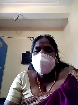 Snapshot of swetha10 chatting on July 9, 2026, 7:01 am swetha10 online show from July 9, 2026, 7:01 am