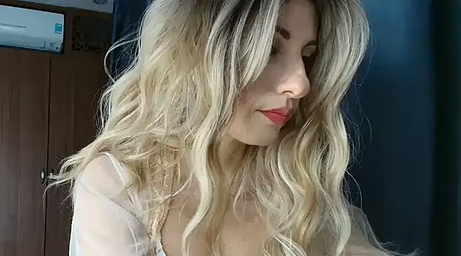  horny sexy  online show from February 10, 2025, 3:13 am