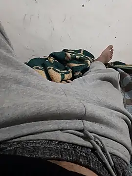 mostafa0166 online show from April 20, 2026, 10:44 pm