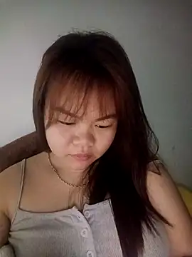Truxcy1 online show from May 3, 2026, 10:27 pm