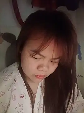Truxcy1 online show from May 20, 2026, 7:53 pm