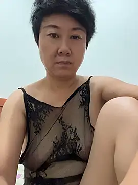 mmyun6 online show from June 19, 2026, 9:07 pm