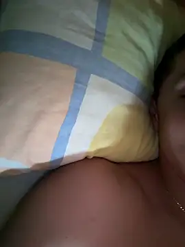 Elnene250 online show from June 10, 2026, 3:11 pm