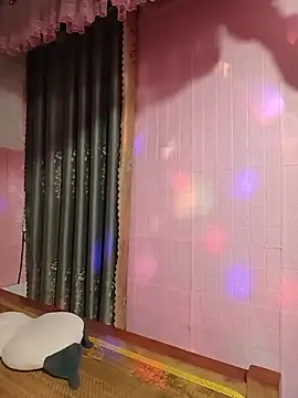Ly-sexyy online show from July 1, 2026, 1:07 am