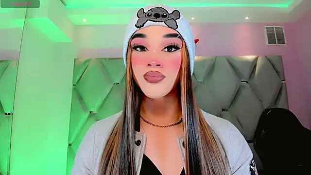 Camila Vasquezz1 online show from May 25, 2026, 12:11 pm