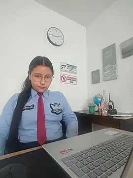 Snapshot of Queen_linda1 chatting on May 22, 2026, 2:12 pm Queen linda1 online show from May 22, 2026, 2:12 pm