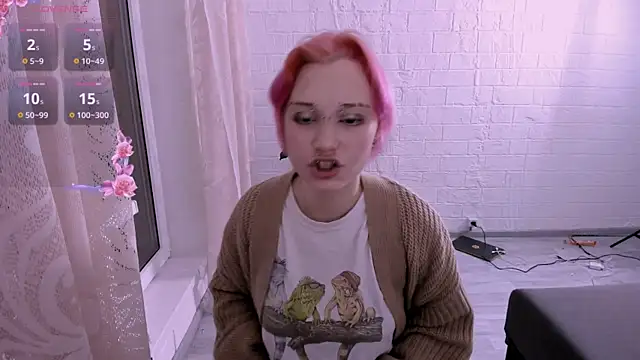 VikaViktoria online show from May 18, 2026, 8:14 pm