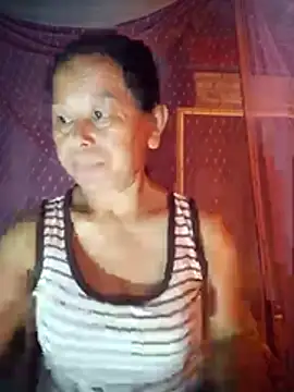 Snapshot of Ari-Na9 chatting on July 15, 2026, 10:26 pm Ari-Na9 online show from July 15, 2026, 10:26 pm
