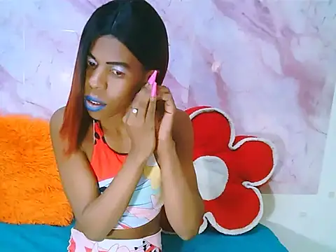 Snapshot of EbonySweetPeach chatting on May 15, 2026, 6:09 am EbonySweetPeach online show from May 15, 2026, 6:09 am