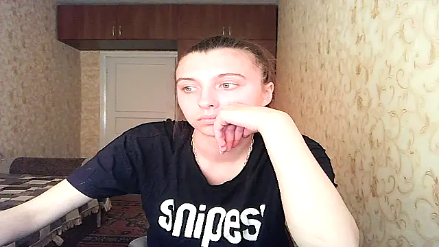 MilaShka29 online show from May 8, 2026, 9:14 am