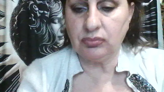 LoaqLovew online show from April 30, 2026, 1:50 pm
