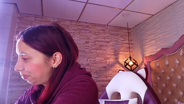 Snapshot of stephaniesun_ chatting on July 2, 2026, 12:44 pm stephaniesun online show from July 2, 2026, 12:44 pm