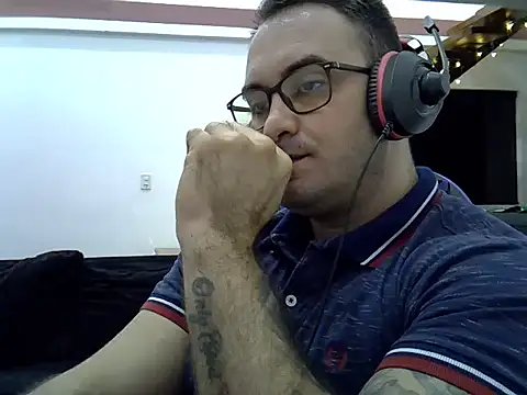 Nicanor 21 online show from April 28, 2026, 3:55 am