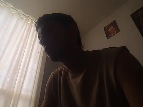 santiiago whitee online show from May 6, 2026, 3:28 pm