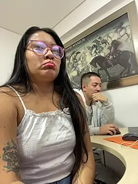 Sol vannesa online show from May 15, 2026, 9:33 pm