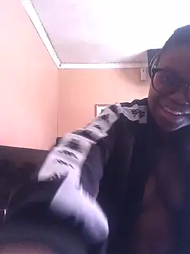 Hotboobs27 online show from May 4, 2026, 7:59 am