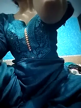 Kittu kumari online show from May 5, 2026, 4:53 am