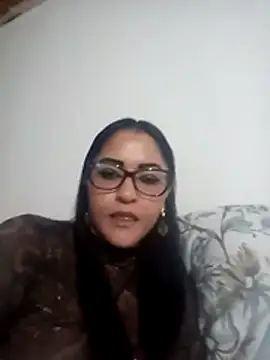 Snapshot of anita0123 chatting on July 6, 2026, 1:35 am anita0123 online show from July 6, 2026, 1:35 am