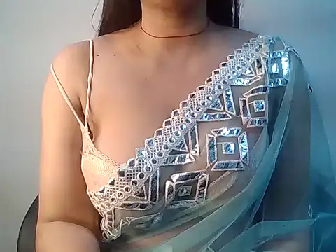 AMEILA FUCK online show from May 7, 2026, 2:06 am