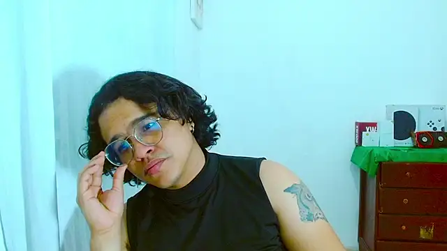 Diane exotic online show from July 15, 2026, 12:49 am