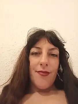 Valeriadolce online show from May 16, 2026, 1:02 am