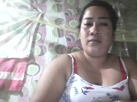 PinayAsh online show from April 28, 2026, 12:32 pm