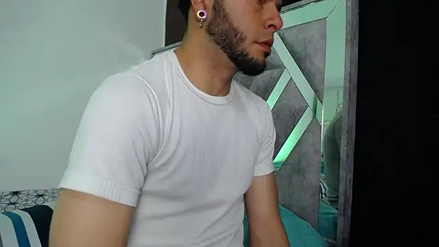 Mr Domination1 online show from April 25, 2026, 7:00 am