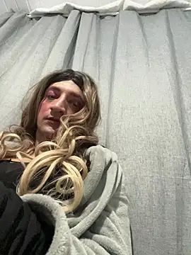 afayecd online show from April 30, 2026, 5:47 am