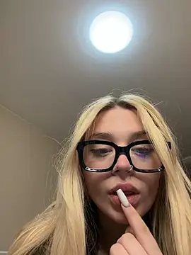 Alictris online show from April 26, 2026, 2:26 pm